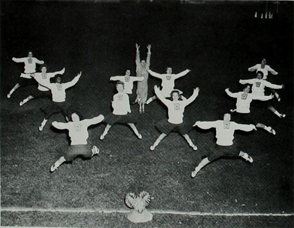 1961 Cheerleaders