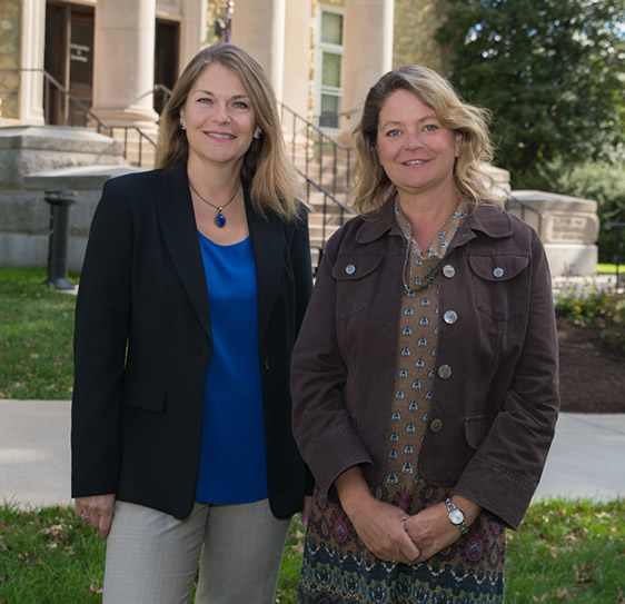 Daria Nikitina (left) and Heather Wholey