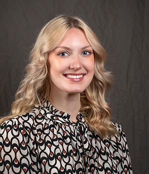 Mariah Wagner Headshot